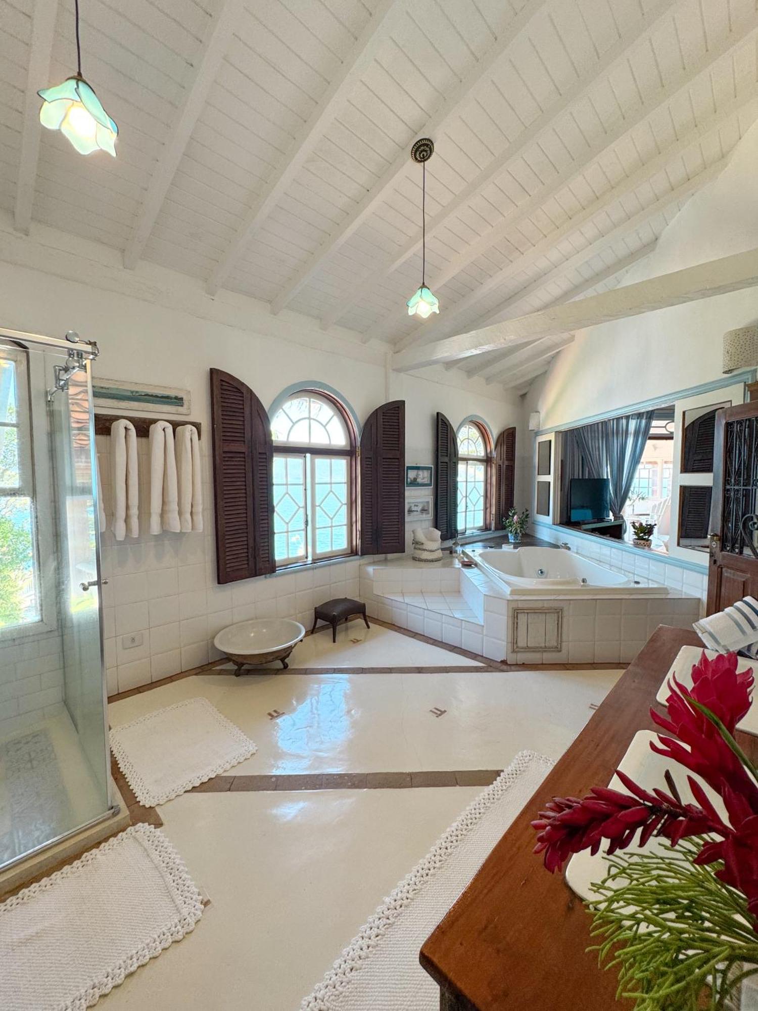 Vilatoro Guest House Илябела Екстериор снимка