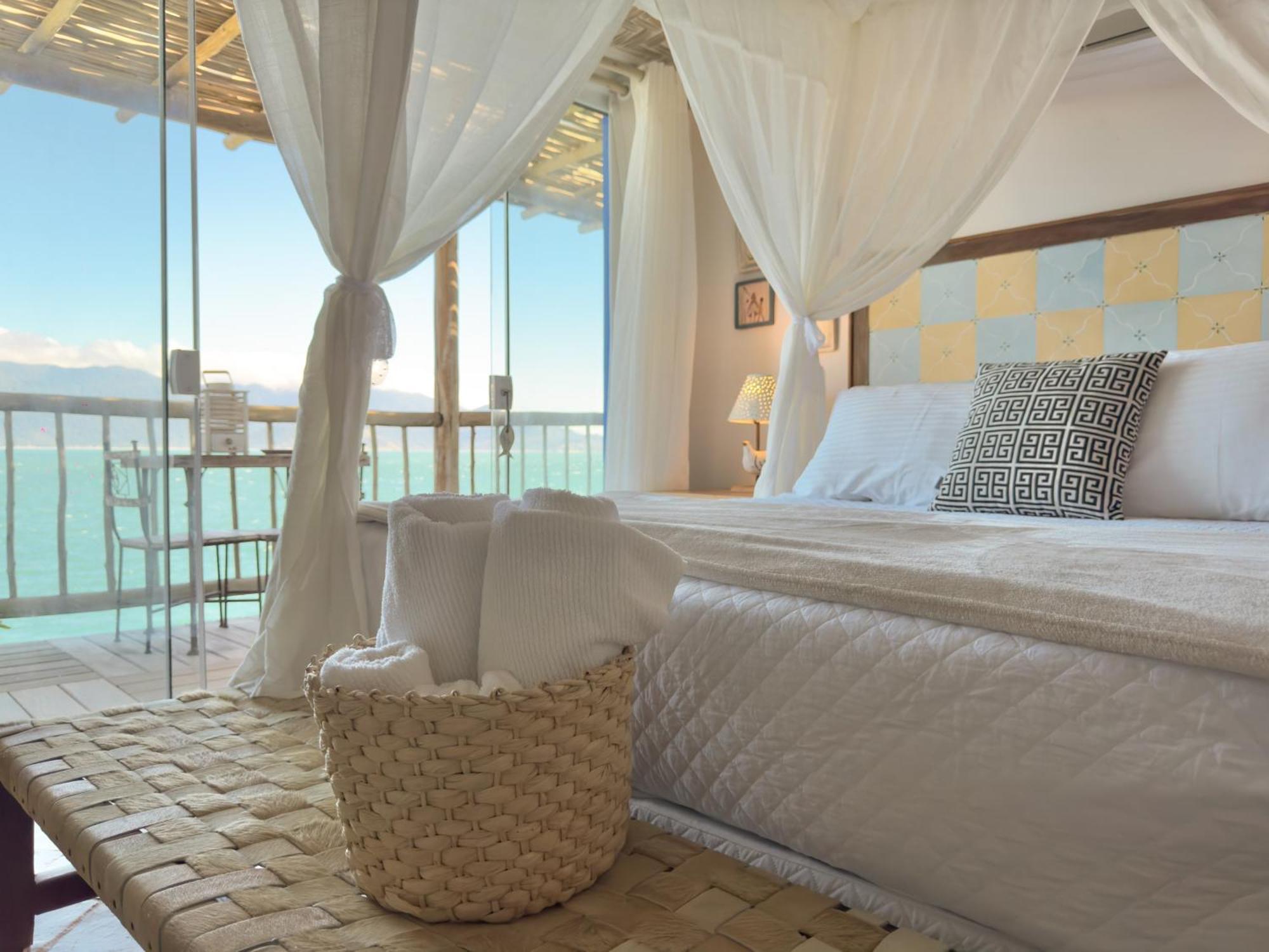 Vilatoro Guest House Илябела Екстериор снимка